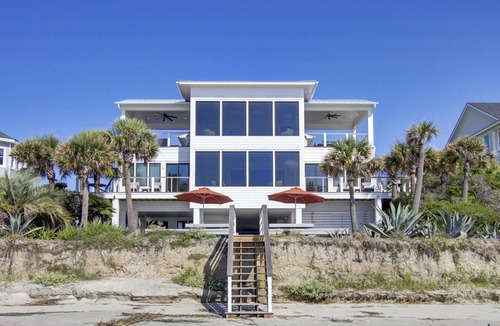Beachwood East House | Award-Winning Resort Amenities | Dunecrest 6 by Wild Dunes