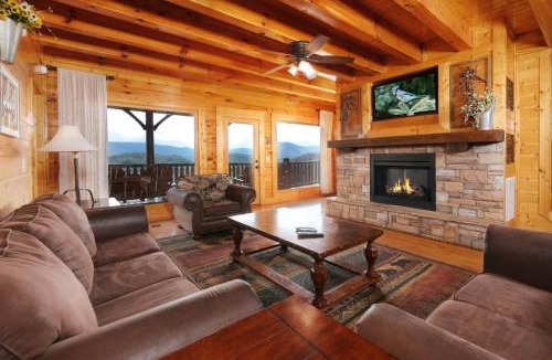 Sevierville Villa | Award Winning Views