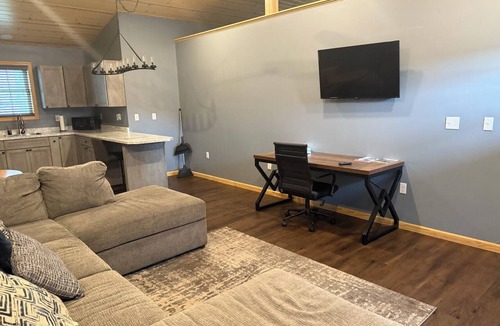 Mountain Lake Park Hotel | Baja Motel