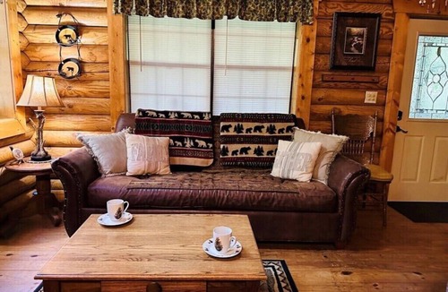 Helen Cabin | Bare Necessities-Gorgeous Two-Story Cabin in the North Georgia Mountains!
