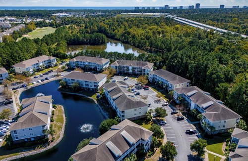 North Myrtle Beach Condo | Barefoot Villa: Pools, Golf, Beach, Snowbirds