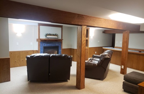 Oshkosh House | Basement Rental for EAA. 4.2 miles from EAA.