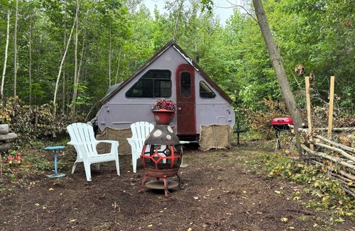 Geneva Cabin | BBHideaway-Romney