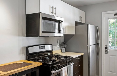 Ardmore Apartment | (BC1bA) World Cup 1BR Budget Stay for Travelers