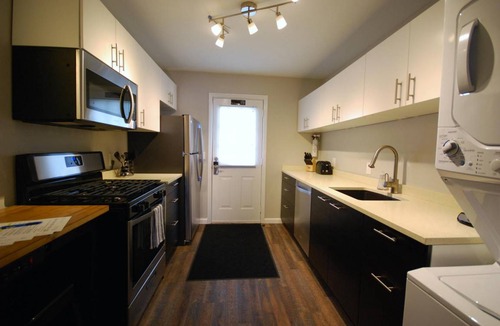 Brookwood Apartment | (BCH1b) Social Distance in Your Own Space. Professionally Cleaned & Sanitized.