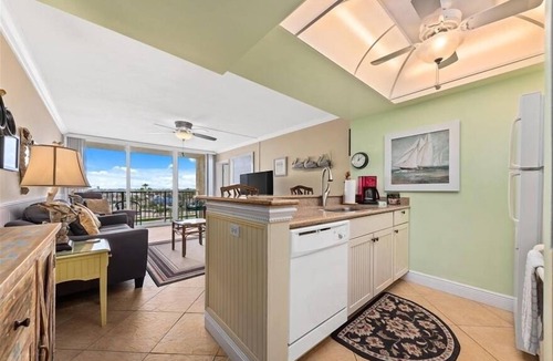 Hutchinson Island South Apartment | Beach Condo/Island Beach Resort/No Cleaning Fee/Condo 412