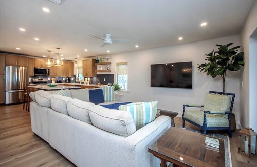 Captiva House | Beach House 15 - Direct gulf front home with pool and tennis
