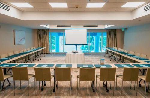 Central Beach Resort | Beach House Fort Lauderdale, A Hilton Resort
