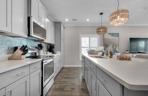 Ono Island House | Beach Resort Sleeps 9 w/Golf & 6 PASSENGER GOLF CART OPTIONAL + WEEKLY Discount