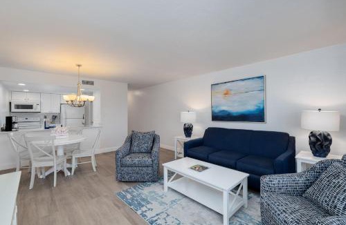 Captiva House | Beach Villa 2323 - Captiva One Bedroom Deluxe Beachfront Residence