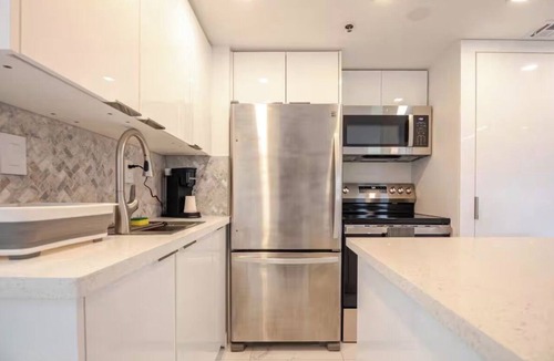 South Pointe Condo | BEACHFRONT 2 Bed 2 Bath Luxury Condo in South of Fifth Neighborhood