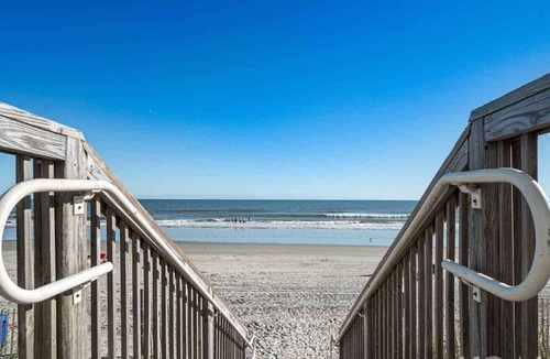 Arcadian Shores Resort | Beachfront Myrtle Beach Retreat, SeaWatch 2-Bedroom Condo + Amenities