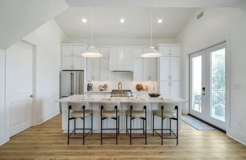 Henderson Point House | Beachfront Oasis - Private Pool + High End Finishes