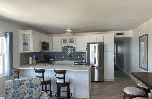 Fort Myers Beach Condo | Beachfront sunny north-end condo, fully renovated and new to the market