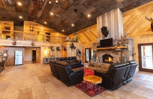 Huntsville Cabin | Bearshield Lodge
