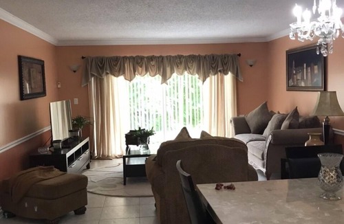 Lauderhill House | Beautiful 3/2 Townhouse