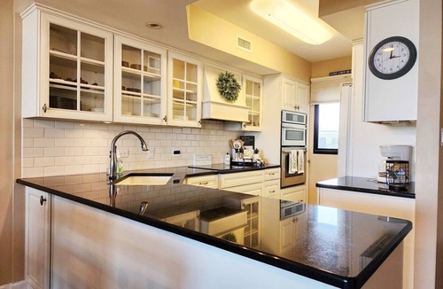North Litchfield Beach Condo | Beautiful 6th floor, cathedral ceiling, ocean view condo