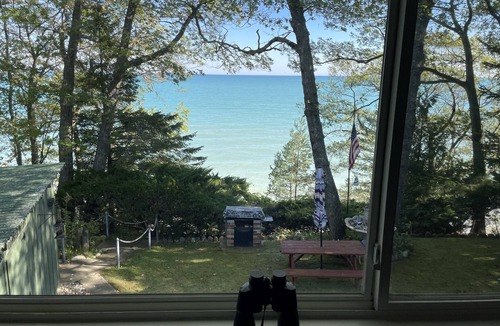 Greenbush House | Beautiful Lake Huron beach house, across the street from Golf Course with Sauna