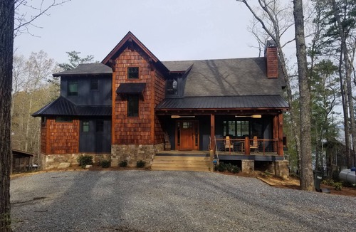 Blue Ridge Cabin | Beautiful Lakefront with Stunning Summer Sunset Views. Book now for 2026!