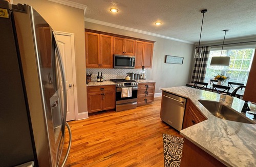 Evans House | Beautiful Masters rental in a quiet environment and with great style