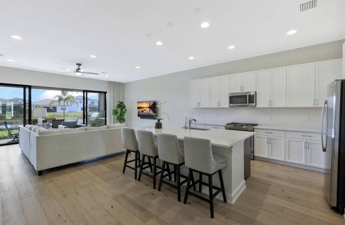Estero House | Beautiful new luxury home with great amenities close to many attractions