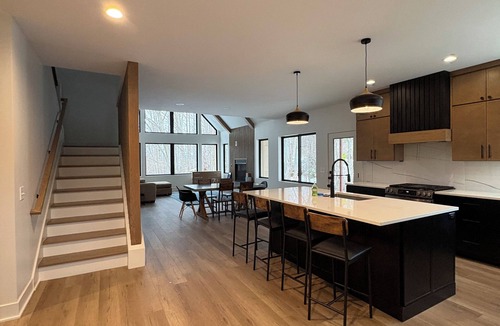 Boyne Falls House | Beautiful Northern Michigan Escape at Boyne- New Construction- Sleeps 12-14