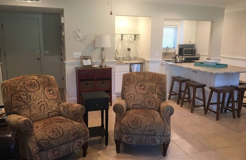 Seabrook Island Villa | Beautiful updated 2 bed 2 bath Close to beach!