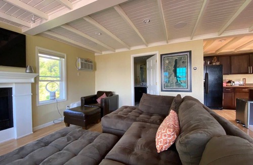 Crandon Cottage | Beautiful Wisconsin Beach Retreat Lake Lucerne