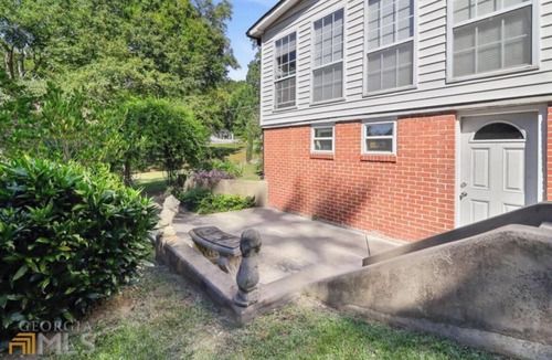 Hogansville House | Beautifully furnished 3-bed/1-bath house in downtown Hogansville for rent!