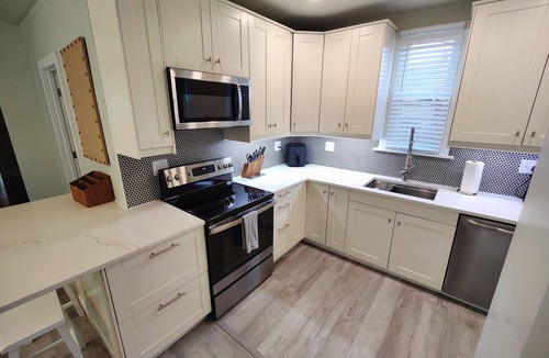 Dayton House | Beautifully remodeled single story cottage close to downtown Cincinnati!