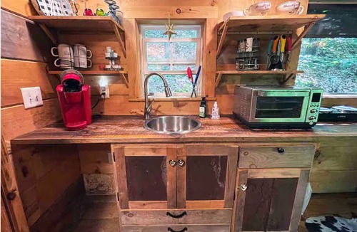 Newport Cabin | Beaver Creek Forest Cabin