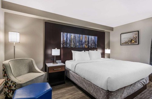 Cumberland Hotel | Best Western Atlanta-Marietta Ballpark Hotel