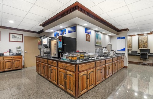 Neosho Hotel | Best Western Big Spring Lodge