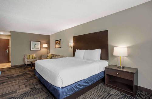 Columbia Hotel | Best Western Plus Columbia Inn