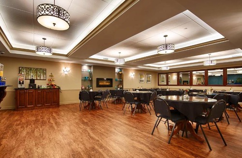 Mentor Hotel | Best Western Plus Mentor-Cleveland Northeast