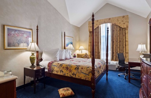 Mentor Hotel | Best Western Plus Mentor-Cleveland Northeast