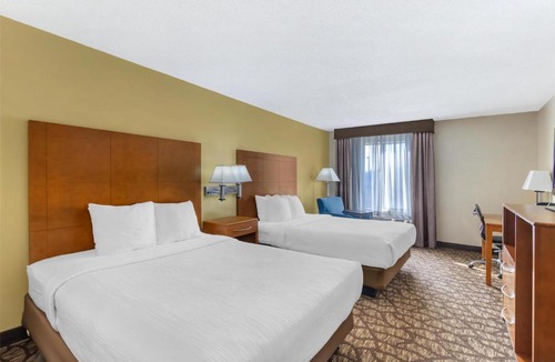 Richmond Hill Hotel | Best Western Plus Richmond Hill Inn