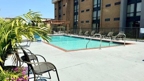 Maryland Heights Hotel | Best Western Plus St. Louis West-Westport