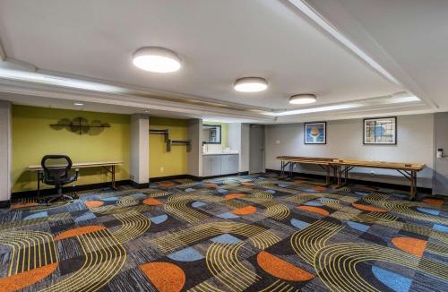 Maryland Heights Hotel | Best Western Plus St. Louis West-Westport