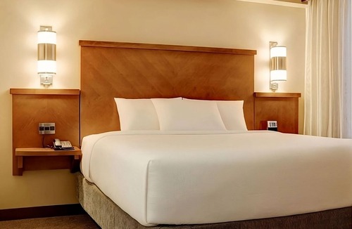 Gwinnett Place Hotel | Better Choice for Your Vacation! Near Gwinnett Place Mall w/Pool and Breakfast!