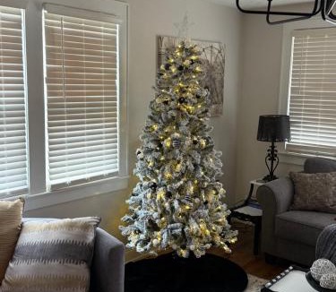 Bluewell House | Big Country Escape - Bluewell WV