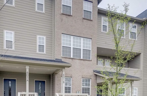 Urbandale Nations House | Big Group? 2x Homes: The Ultimate Nashville Stay!