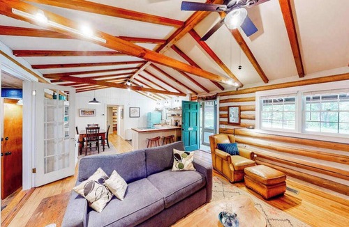 Franklin House | Bird-watcher's creekside cabin with screened porch, fireplace, yard, & firepit