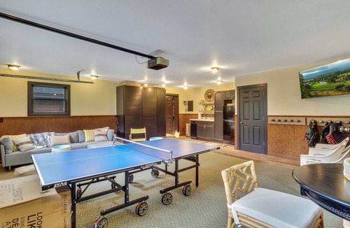 Charlevoix House | Black Duck-located on the S. Arm of Lake Charlevoix, Private dock and hot tub
