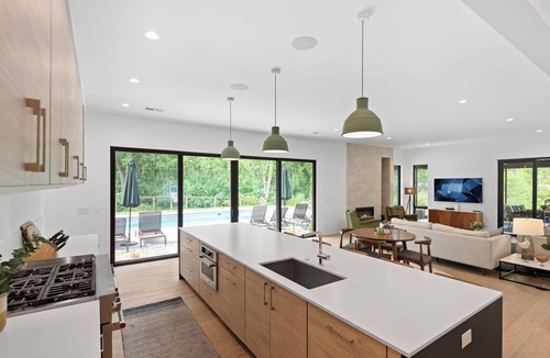 Union Pier House | Blackwood Shores - 6 bed, pool, hot tub, game room