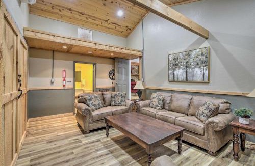 Blairsville House | Blairsville Tiny Home w/Covered Furnished Deck!