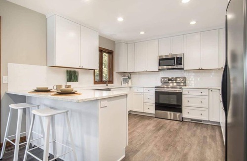 Macatawa House | Blue Anchor Beach Home: Private Beach Access, Large Family Room, Spacious Accommodations
