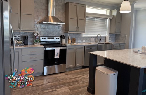 Saint James City House | Blue Heron is your waterfront 3BR/2BA getaway with boat lift, huge seawall