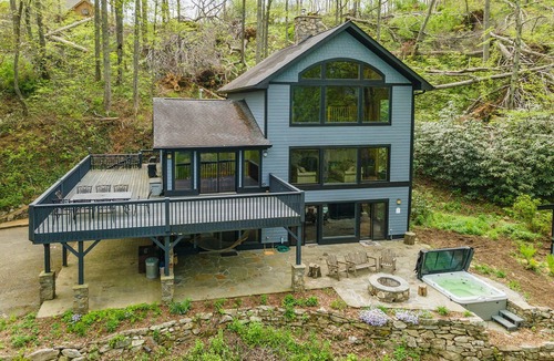 Weaverville House | Blue Ridge Bliss | Mountain Home with Hot Tub & Stunning Views!