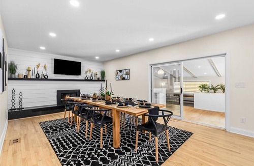 Farmington Hills House | Blue Skies Retreat - Custom-Built Retreat in the Suburbs!